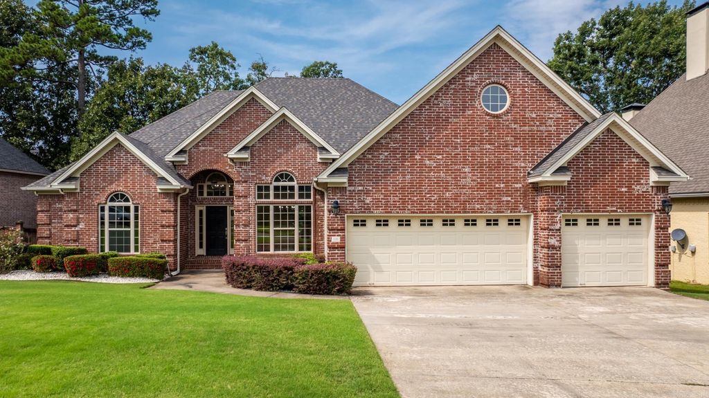 131 Wellington Plantation Lane, Little Rock, AR 72211