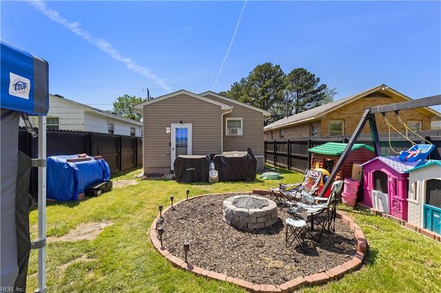 1214 Bethel AVE, Hampton, VA 23669