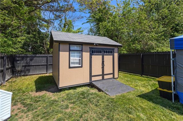 1214 Bethel AVE, Hampton, VA 23669