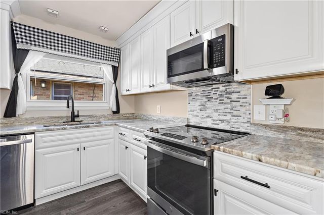 1214 Bethel AVE, Hampton, VA 23669