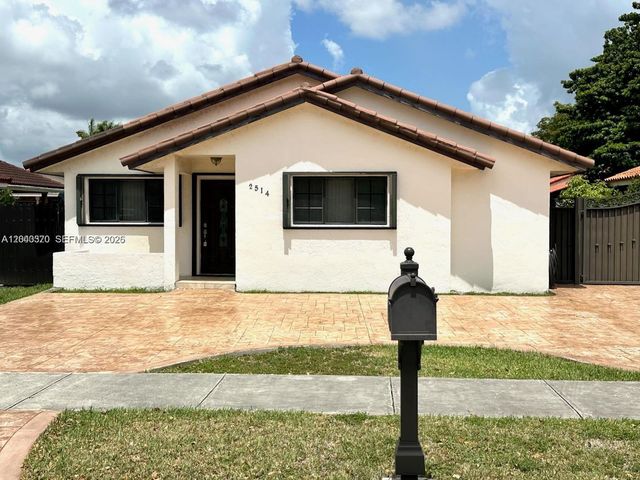 2514 SW 138th Ave -, Miami, FL 33175
