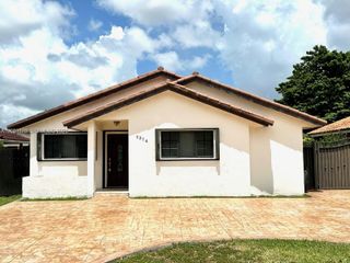 2514 SW 138th Ave -, Miami, FL 33175
