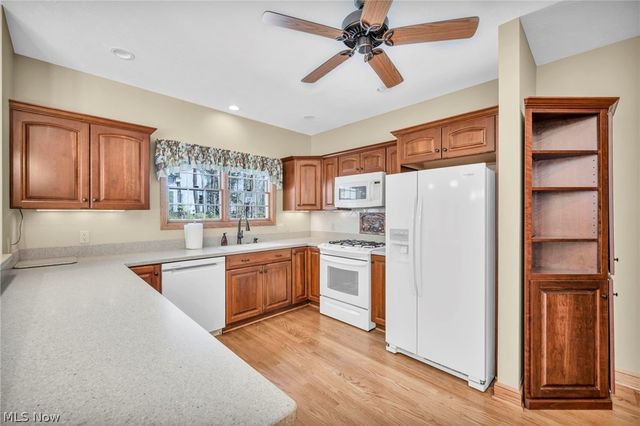 11280 Beechnut Lane, Chardon, OH 44024