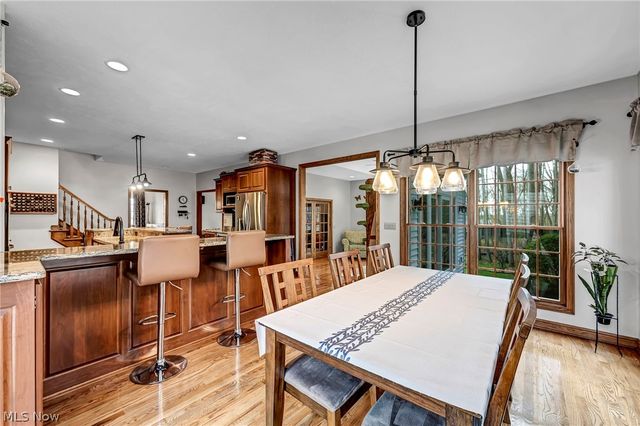 11280 Beechnut Lane, Chardon, OH 44024