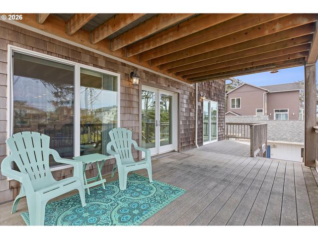4486 Sw BEACH Ave, Lincoln City, OR 97367