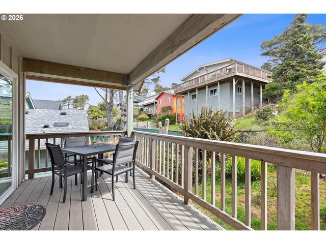 4486 Sw BEACH Ave, Lincoln City, OR 97367
