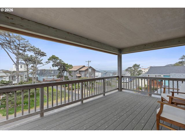 4486 Sw BEACH Ave, Lincoln City, OR 97367