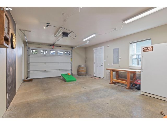 4486 Sw BEACH Ave, Lincoln City, OR 97367