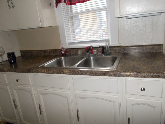 2206 ENOCH Avenue, Zion, IL 60099