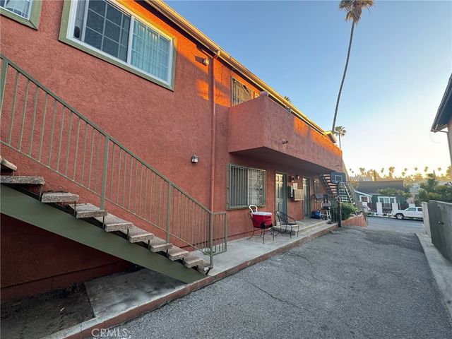 149 N Alexandria, Los Angeles, CA 90004