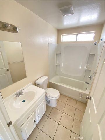 149 N Alexandria, Los Angeles, CA 90004