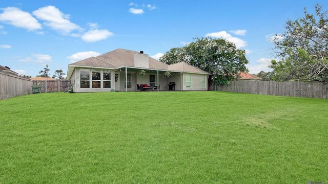 43208 S Henderson Ave, Prairieville, LA 70769