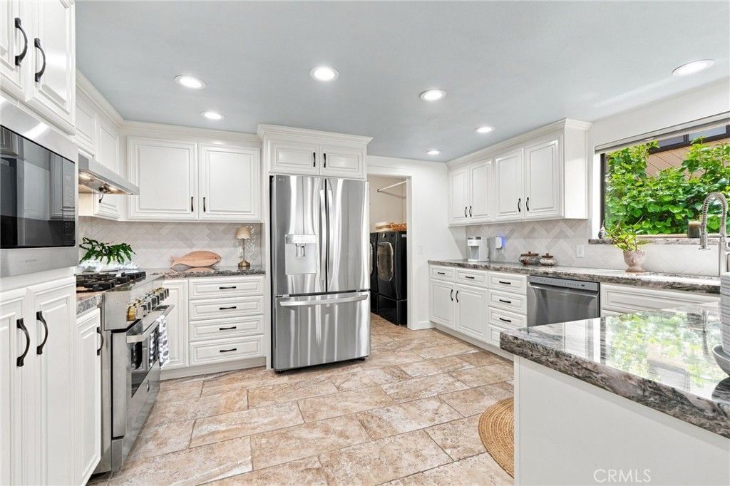 Image 27 of property listing at 2630 Maple Avenue, Morro Bay, CA 93442