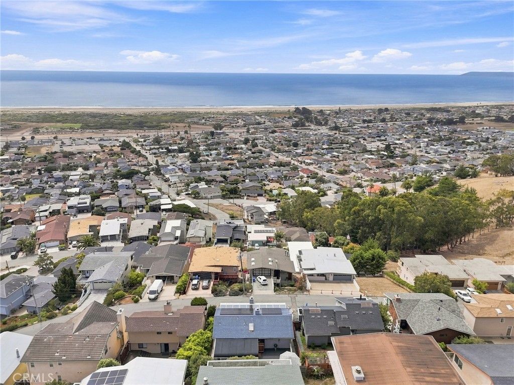 Image 71 of property listing at 2630 Maple Avenue, Morro Bay, CA 93442