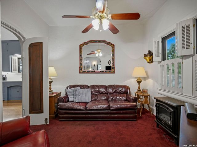 310 Mary Louise Drive, San Antonio, TX 78201