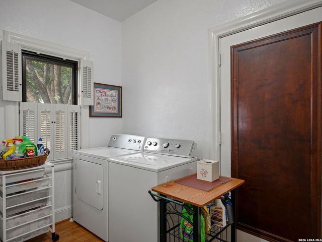 310 Mary Louise Drive, San Antonio, TX 78201
