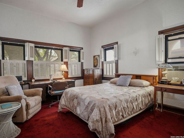 310 Mary Louise Drive, San Antonio, TX 78201