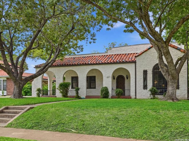 310 Mary Louise Drive, San Antonio, TX 78201