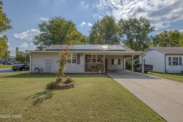 2838 E 11th Street, Joplin, MO 64801