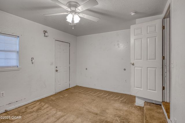 2838 E 11th Street, Joplin, MO 64801