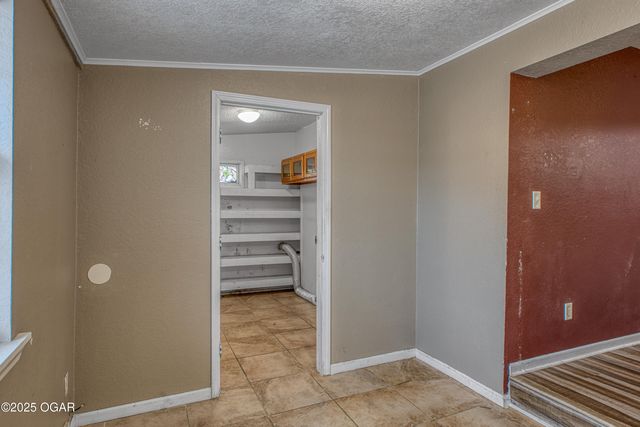 2838 E 11th Street, Joplin, MO 64801