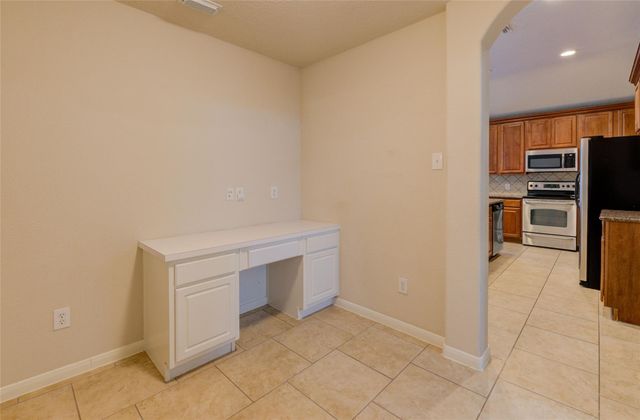 11 Ebony Oaks Place, The Woodlands, TX 77382