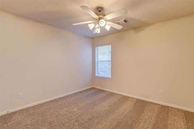 11 Ebony Oaks Place, The Woodlands, TX 77382