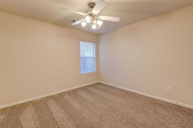 11 Ebony Oaks Place, The Woodlands, TX 77382