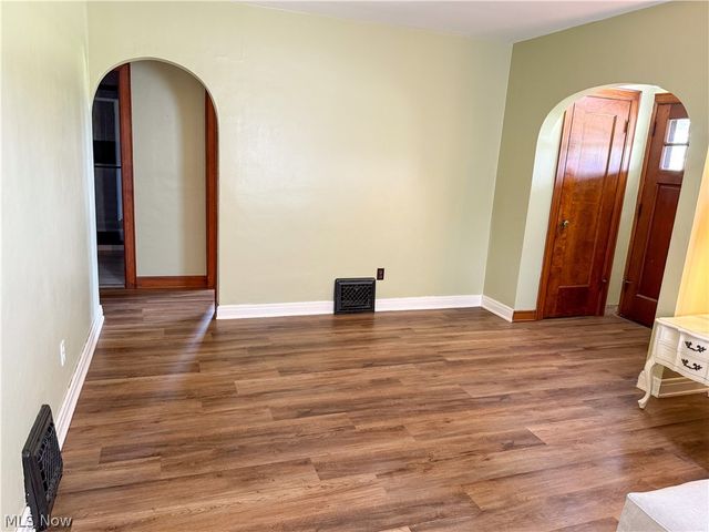 412 Alexander Avenue, Lorain, OH 44052