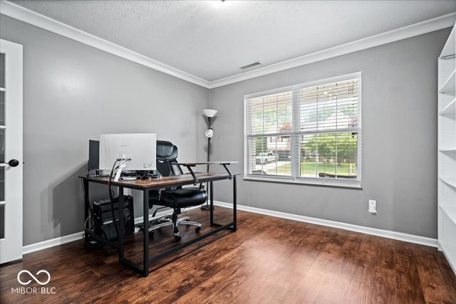 6867 Flick Drive, Indianapolis, IN 46237