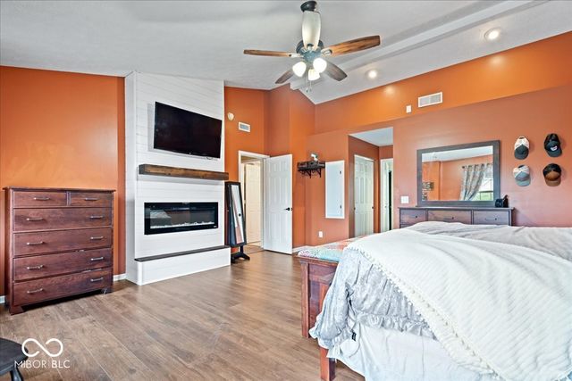 6867 Flick Drive, Indianapolis, IN 46237