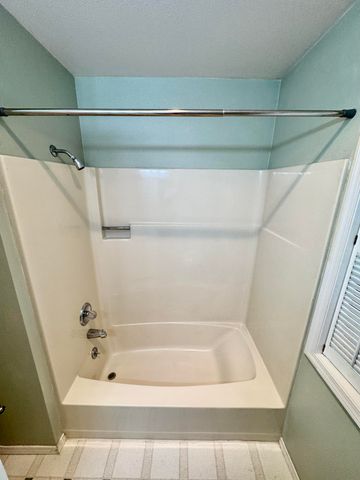 1026 NE A Street, Grants Pass, OR 97526