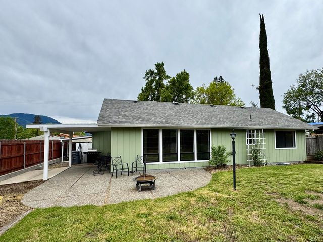 1026 NE A Street, Grants Pass, OR 97526