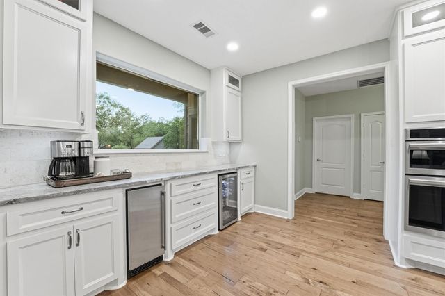 600 Piney Creek Road, Bellville, TX 77418