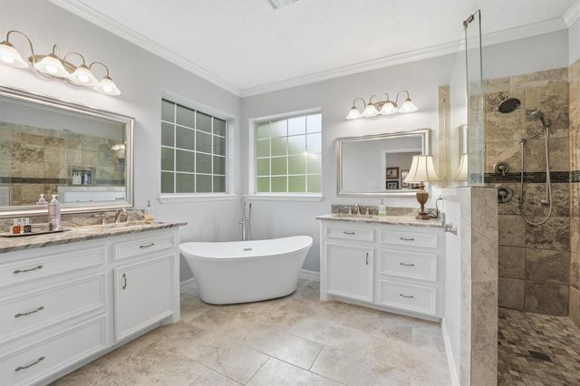 600 Piney Creek Road, Bellville, TX 77418
