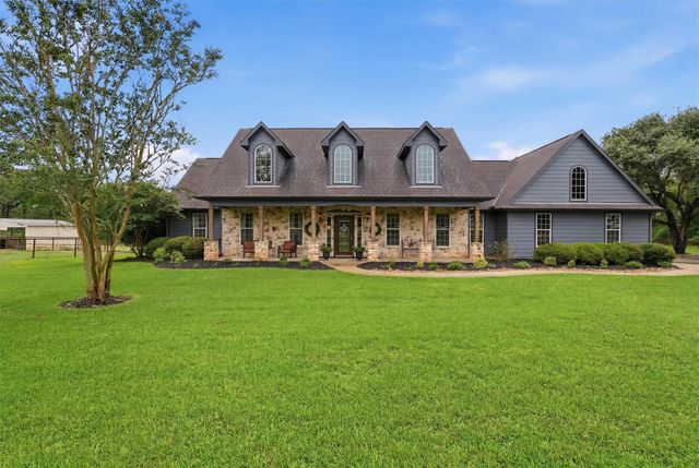 600 Piney Creek Road, Bellville, TX 77418