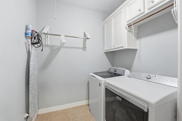 600 Piney Creek Road, Bellville, TX 77418
