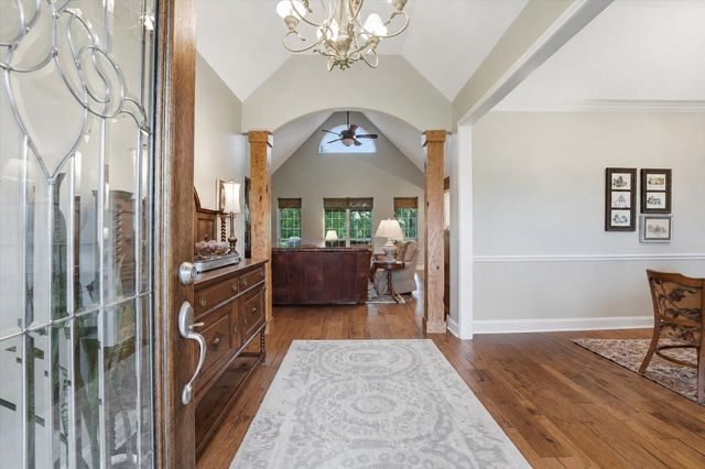600 Piney Creek Road, Bellville, TX 77418