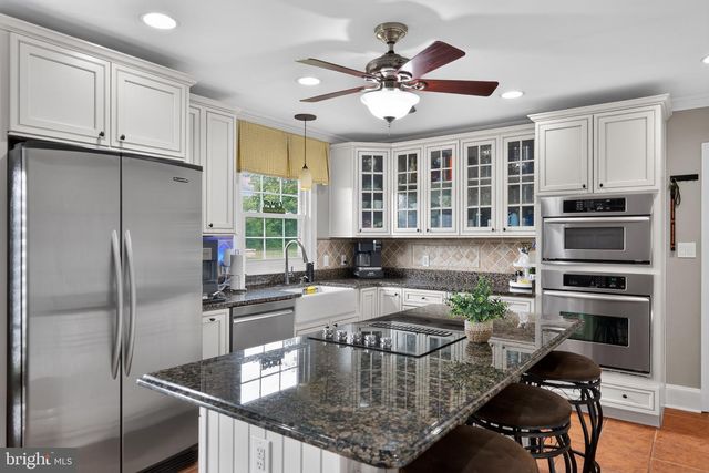 5 CONCORD DR, Stafford, VA 22556