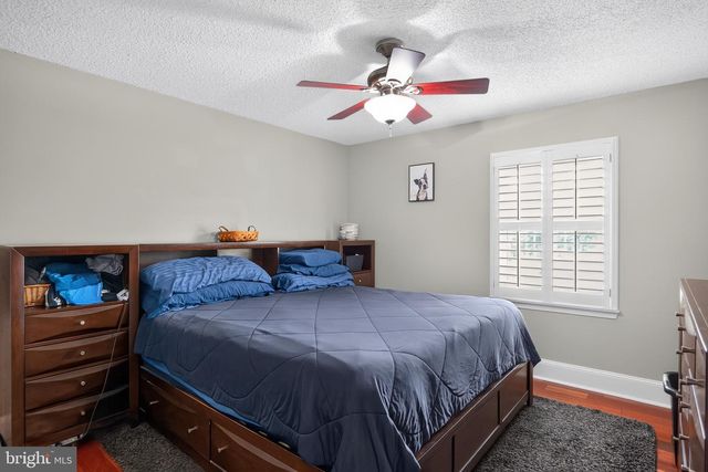 5 CONCORD DR, Stafford, VA 22556