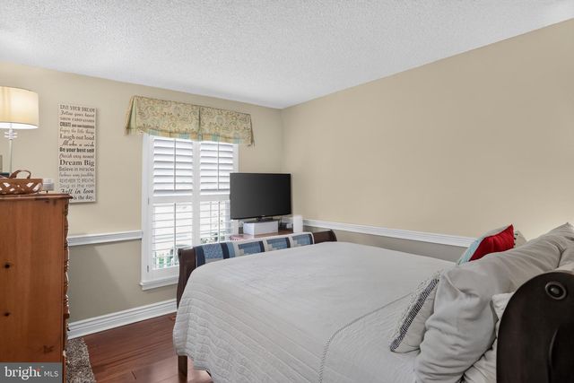 5 CONCORD DR, Stafford, VA 22556