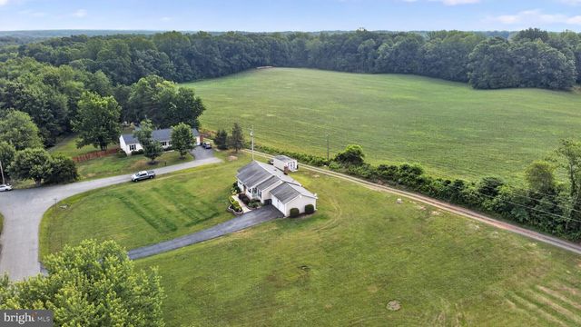 5 CONCORD DR, Stafford, VA 22556