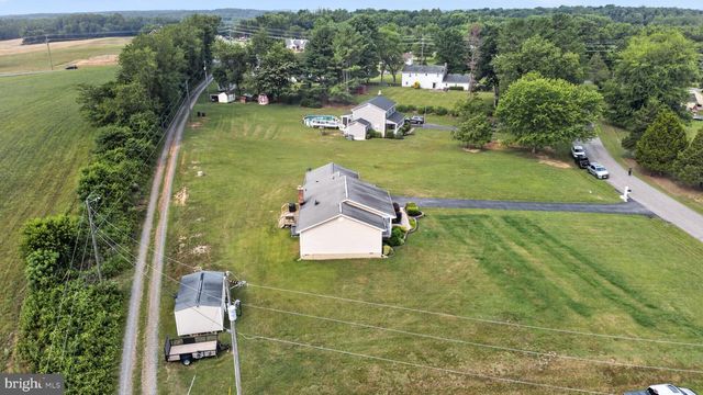 5 CONCORD DR, Stafford, VA 22556