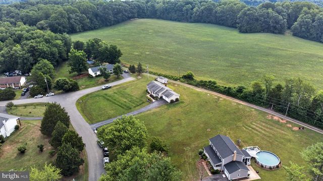 5 CONCORD DR, Stafford, VA 22556
