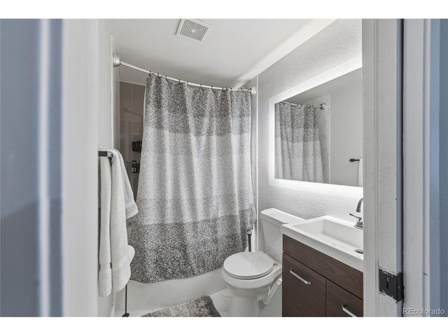 14087 E Jewell Ave, Aurora, CO 80012