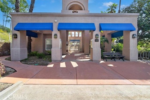 1011 Calle Azul, Glendale, CA 91208