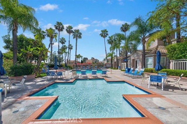 1011 Calle Azul, Glendale, CA 91208