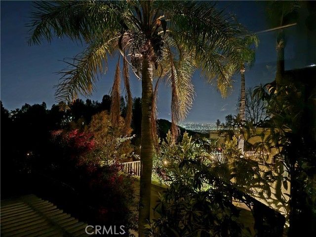 1011 Calle Azul, Glendale, CA 91208