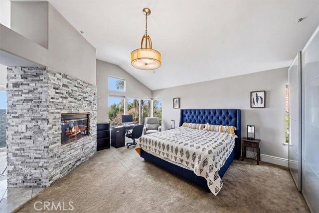 1011 Calle Azul, Glendale, CA 91208
