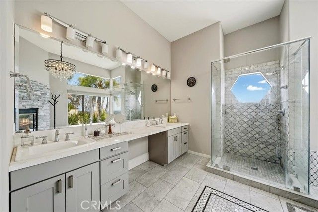 1011 Calle Azul, Glendale, CA 91208